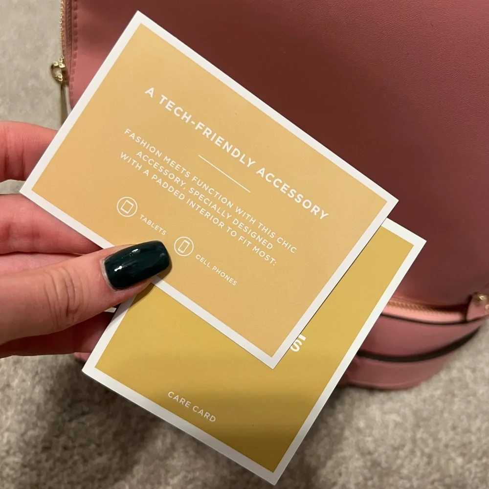 BRAND NEW MK RHEA ZIP IN ~CARNATION~ 🩷 - Picture 9 of 13